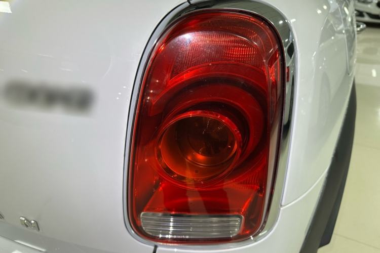 Used MINI Countryman 2017 1.5T COOPER ALL4 Traveler Exterior 10