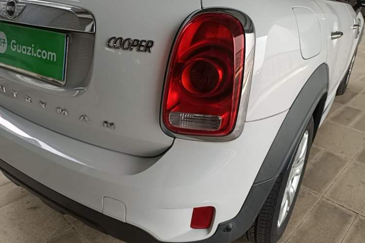 Used MINI Countryman 2017 1.5T COOPER ALL4 Exterior 3