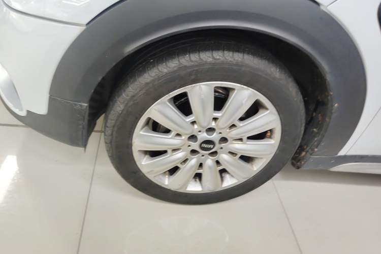 Used MINI Countryman 2017 1.5T COOPER ALL4 Traveler Exterior 4