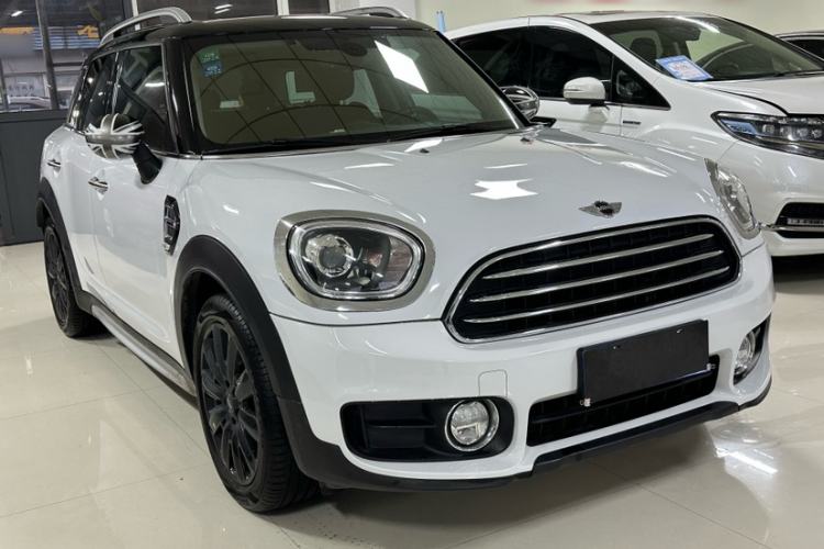 Used MINI Countryman 2017 1.5T COOPER ALL4 Traveler Exterior 4