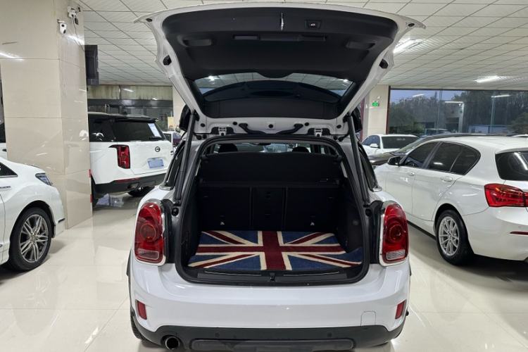 Used MINI Countryman 2017 1.5T COOPER ALL4 Traveler Exterior 8