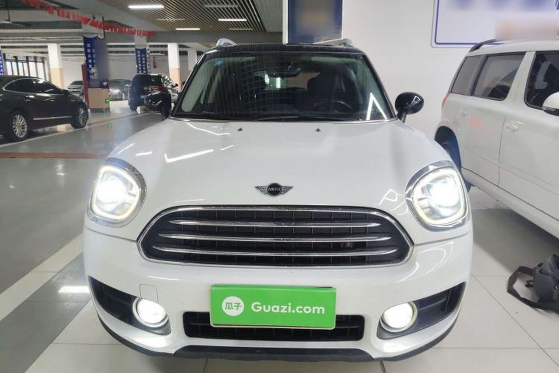 Used MINI Countryman 2017 1.5T COOPER ALL4 Traveler Front