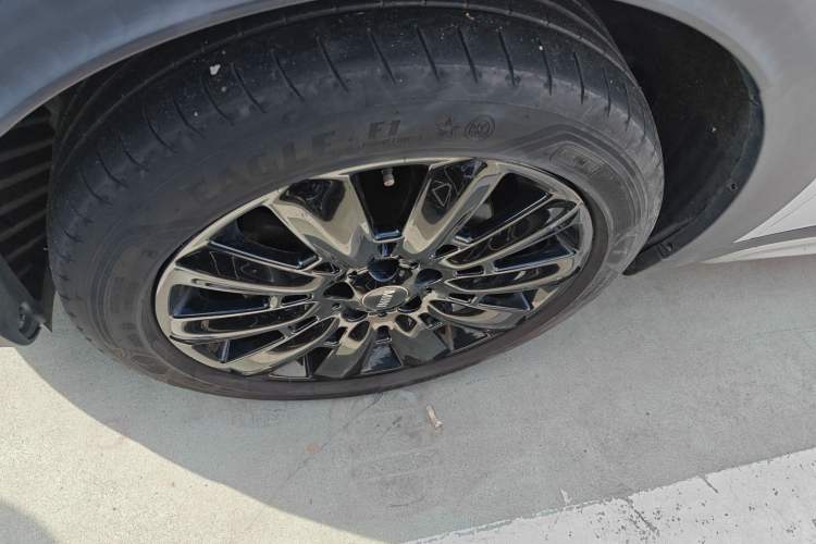 Used MINI Countryman 2017 1.5T COOPER ALL4 Traveler Left Front Wheel Hub