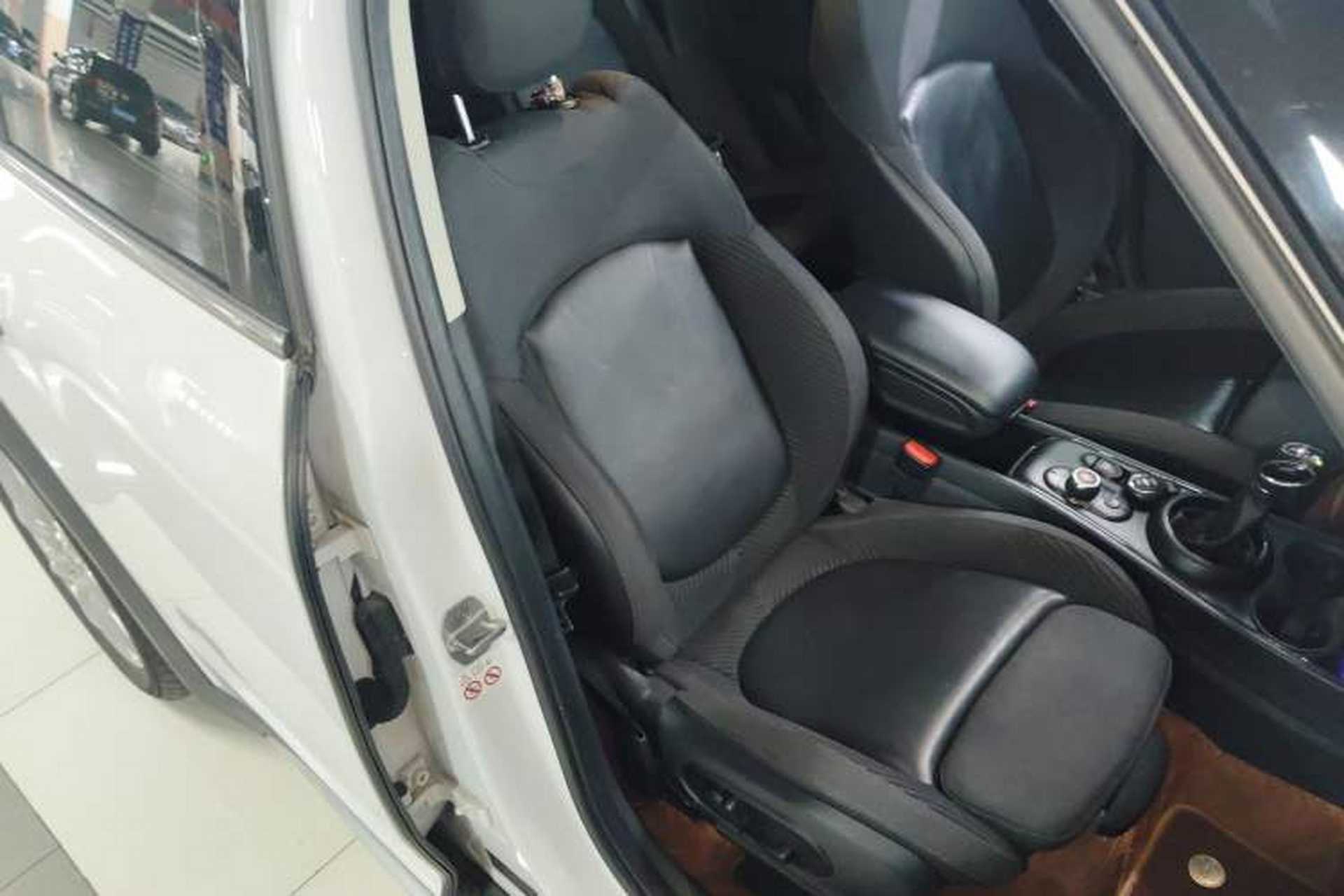 Used MINI Countryman 2017 1.5T COOPER ALL4 Traveler Right Front Seat