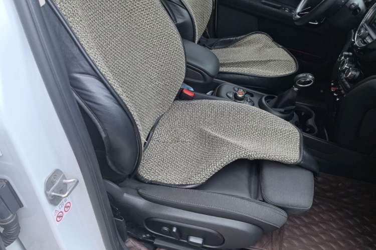 Used MINI Countryman 2017 1.5T COOPER ALL4 Right Front Seat