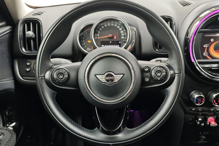 Used MINI Countryman 2017 1.5T COOPER ALL4 Traveler Steering Wheel