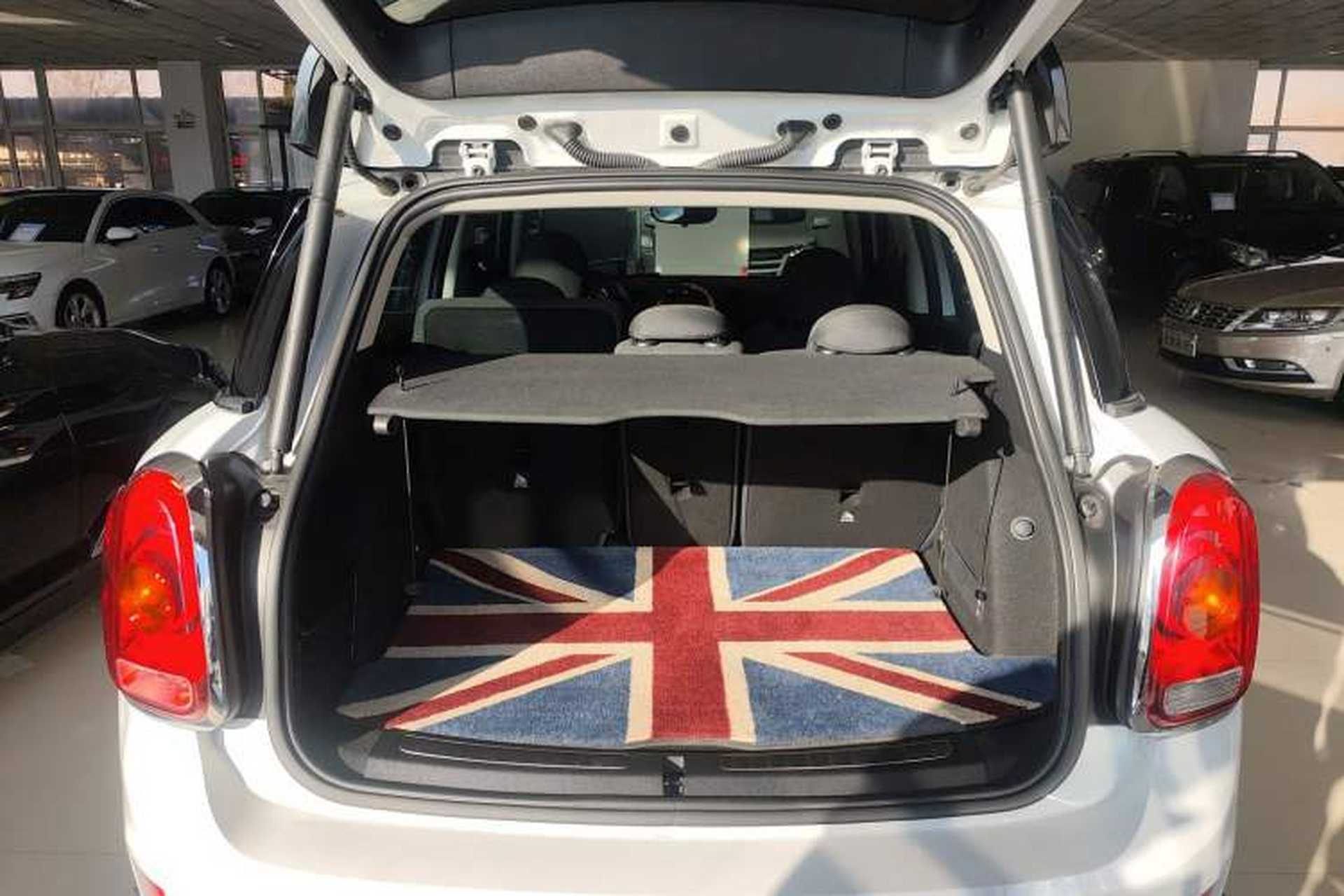Used MINI Countryman 2017 1.5T COOPER ALL4 Traveler Trunk