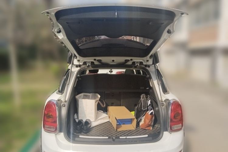 Used MINI Countryman 2017 1.5T COOPER Trunk