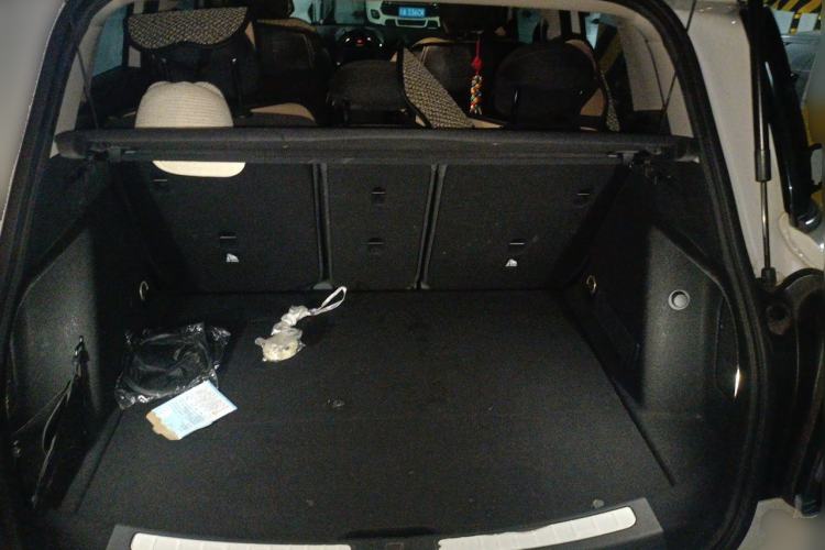 Used MINI Countryman 2017 1.5T COOPER ALL4 Trunk