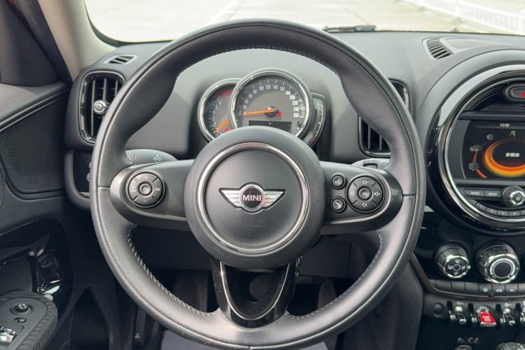 Used MINI Countryman 2017 1.5T COOPER ALL4 Steering Wheel