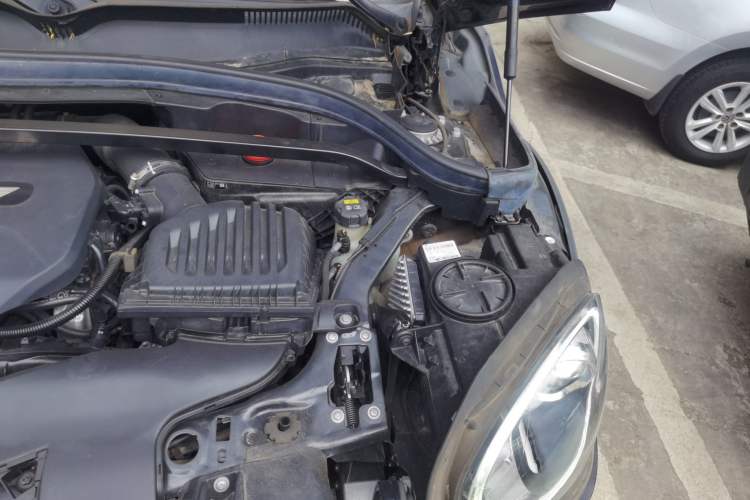 Used MINI Countryman 2018 1.5T COOPER ALL4 Classic Edition Engine Bay Left