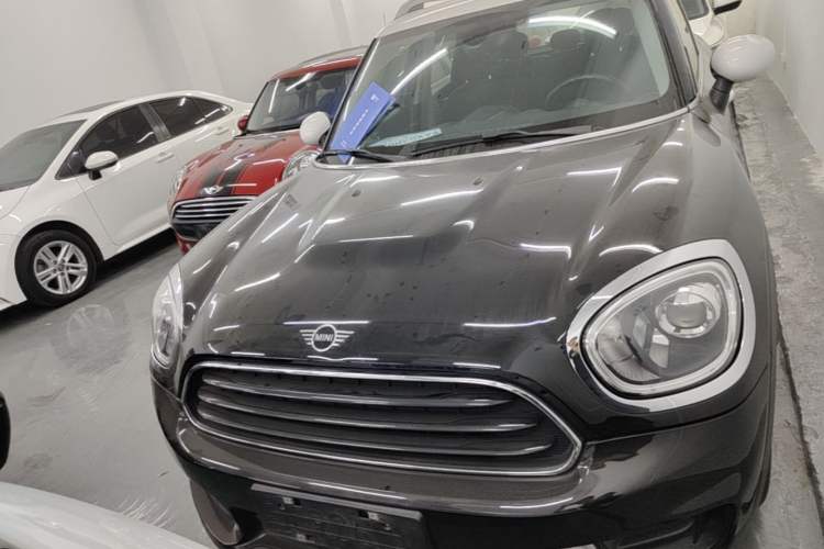 Used MINI Countryman 2018 1.5T COOPER Special Edition Front