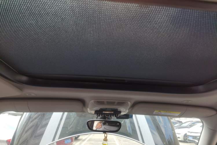 Used MINI Countryman 2018 1.5T COOPER ALL4 Classic Edition Headliner