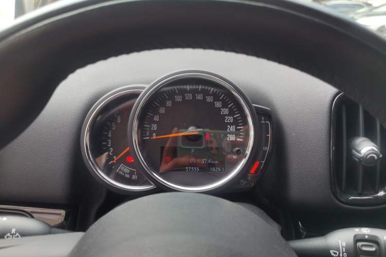 Used MINI Countryman 2018 1.5T COOPER ALL4 Classic Edition Instrument Cluster