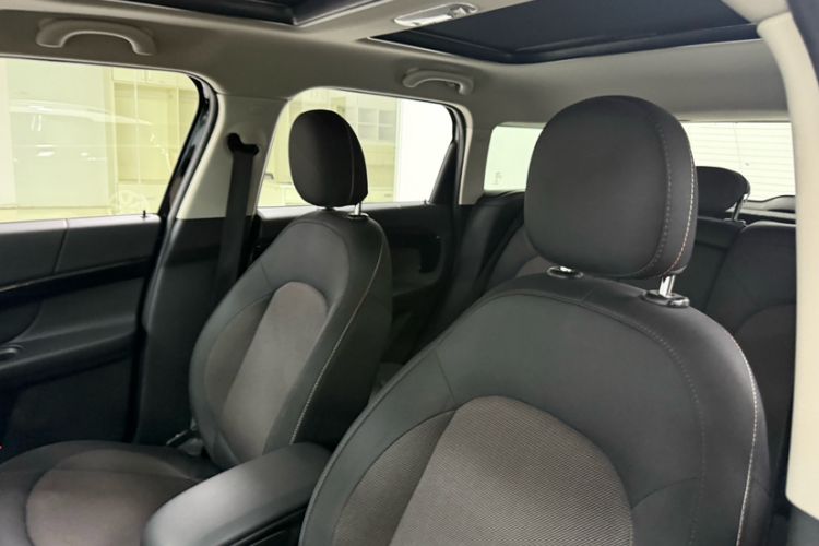 Used MINI Countryman 2018 1.5T COOPER Special Edition Interior 1