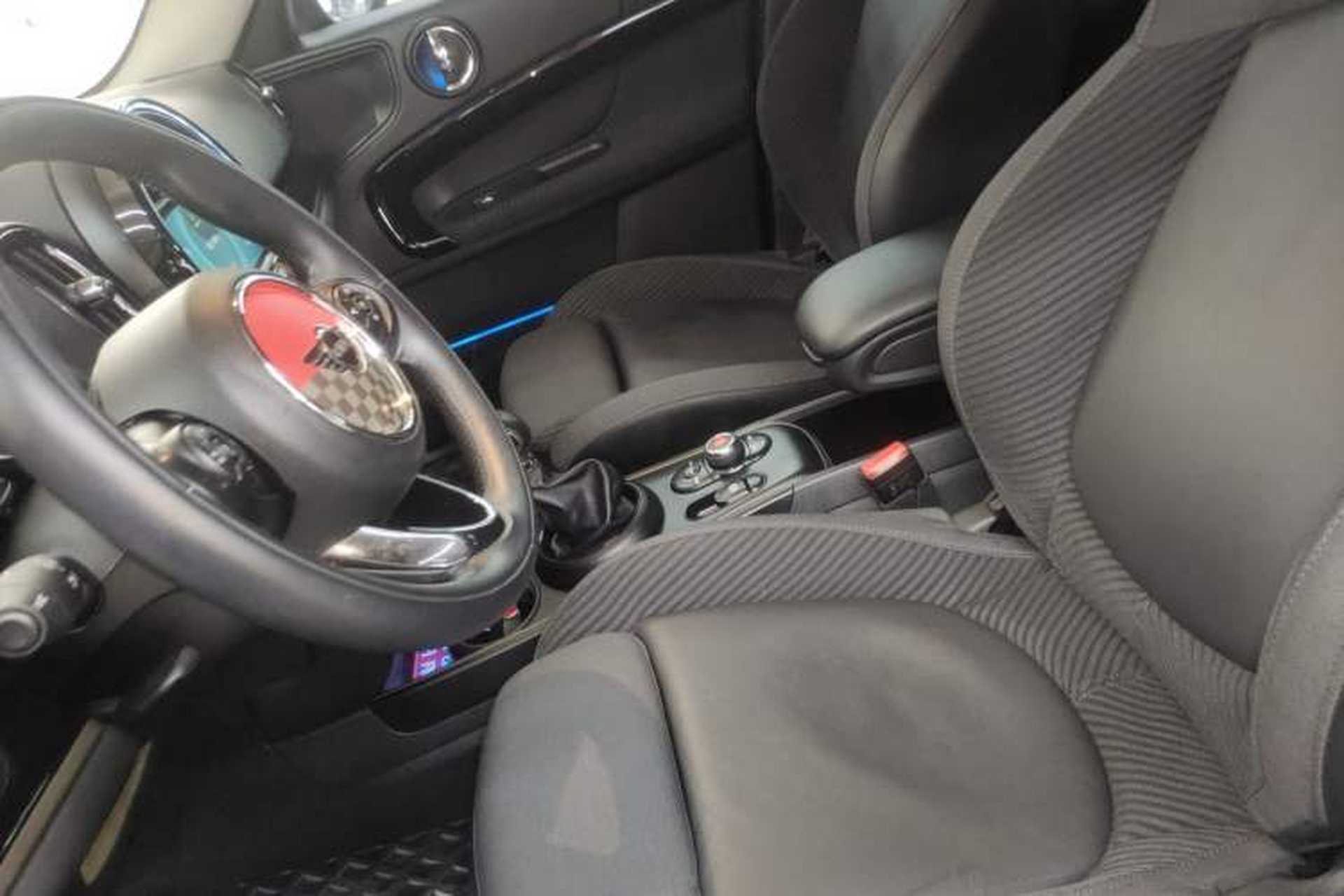 Used MINI Countryman 2018 1.5T COOPER ALL4 Classic Edition Left Front Seat