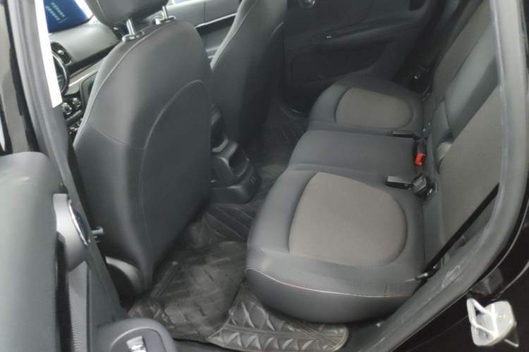 Used MINI Countryman 2018 1.5T COOPER Special Edition Left Rear Seat