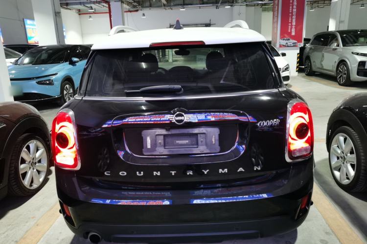 Used MINI Countryman 2018 1.5T COOPER Special Edition Rear