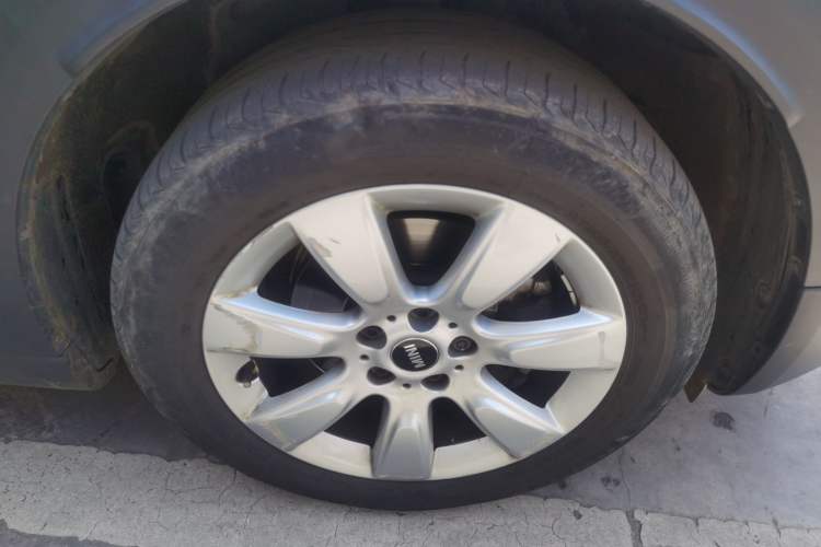 Used MINI Countryman 2018 1.5T COOPER ALL4 Classic Edition Right Front Wheel Hub