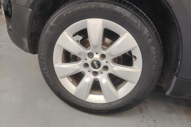 Used MINI Countryman 2018 1.5T COOPER ALL4 Classic Edition Right Rear Wheel Hub