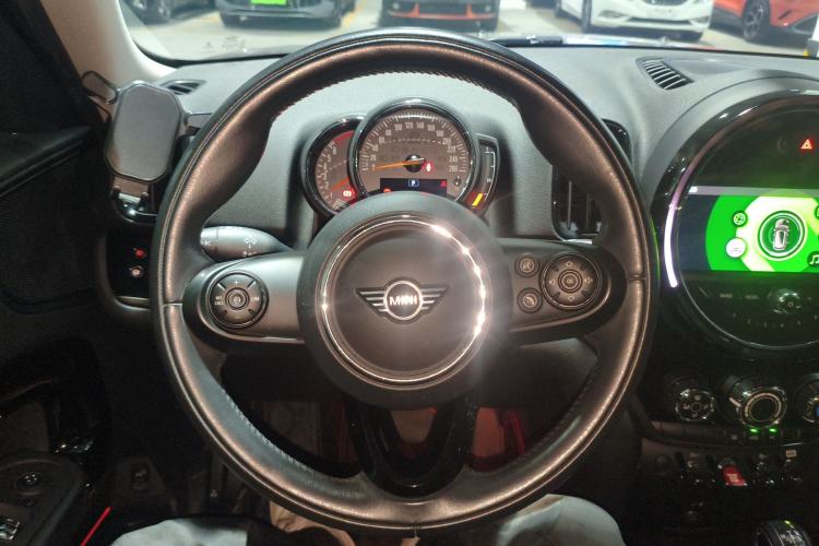 Used MINI Countryman 2018 1.5T COOPER Special Edition Steering Wheel
