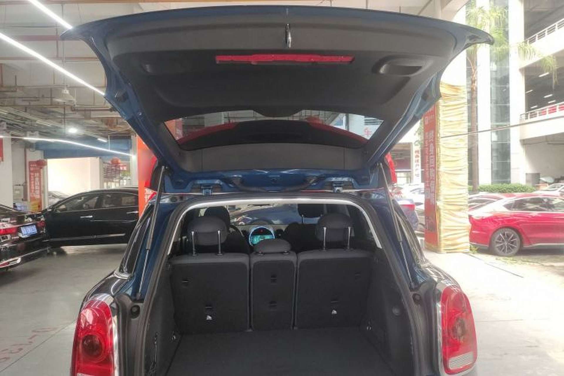 Used MINI Countryman 2018 1.5T COOPER ALL4 Classic Edition Trunk