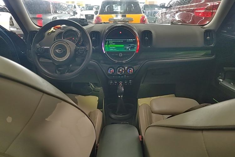Used MINI Countryman 2018 2.0T COOPER S ALL4 Artist Center Console