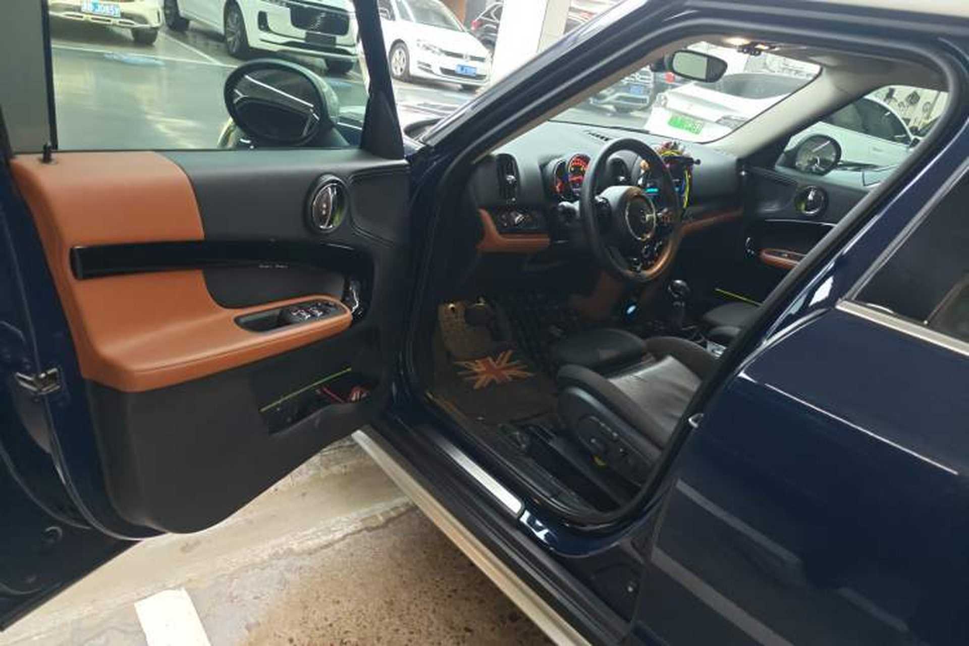 Used MINI Countryman 2018 1.5T COOPER Artist Driver Seat