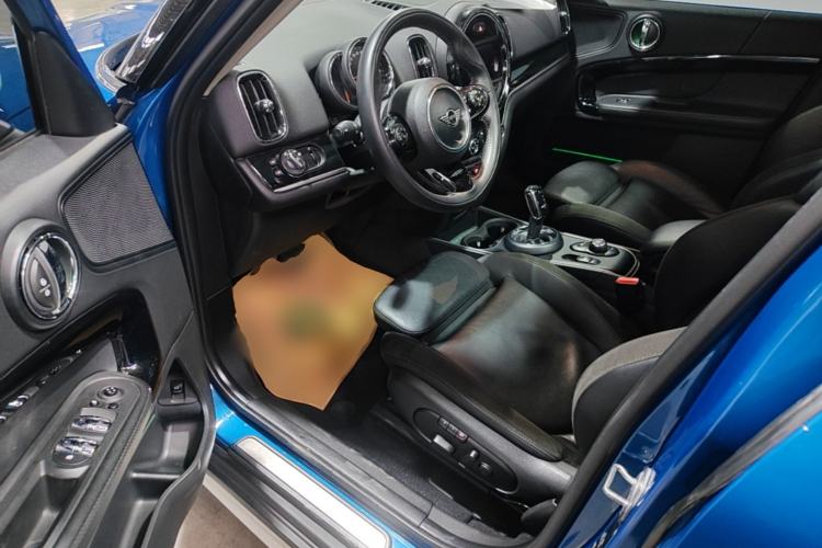 Used MINI Countryman 2018 1.5T COOPER ALL4 Artist Driver Seat