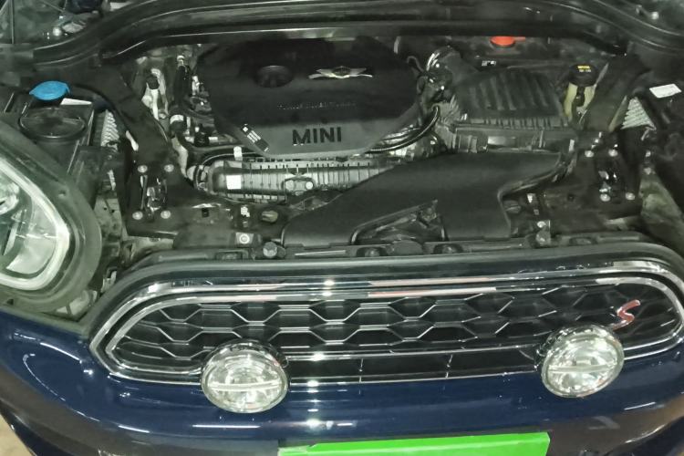 Used MINI Countryman 2018 2.0T COOPER S ALL4 Artist Engine Bay