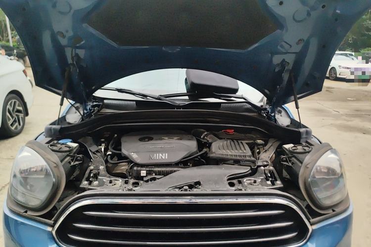 Used MINI Countryman 2018 1.5T COOPER ALL4 Classic Edition Engine Bay
