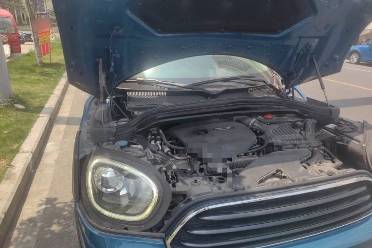 Used MINI Countryman 2018 1.5T COOPER Special Edition Engine Bay Right