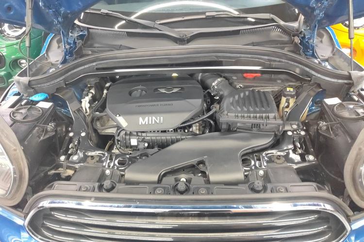 Used MINI Countryman 2018 1.5T COOPER ALL4 Classic Edition Engine Bay