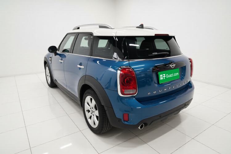 Used MINI Countryman 2018 1.5T COOPER ALL4 Classic Edition Exterior 2
