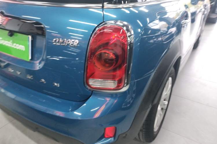 Used MINI Countryman 2018 1.5T COOPER ALL4 Classic Edition Exterior 3