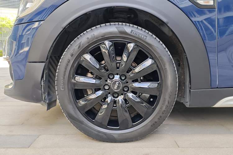 Used MINI Countryman 2018 1.5T COOPER ALL4 Artist Exterior 8