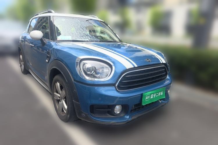 Used MINI Countryman 2018 1.5T COOPER Special Edition Front Right 45 Deg