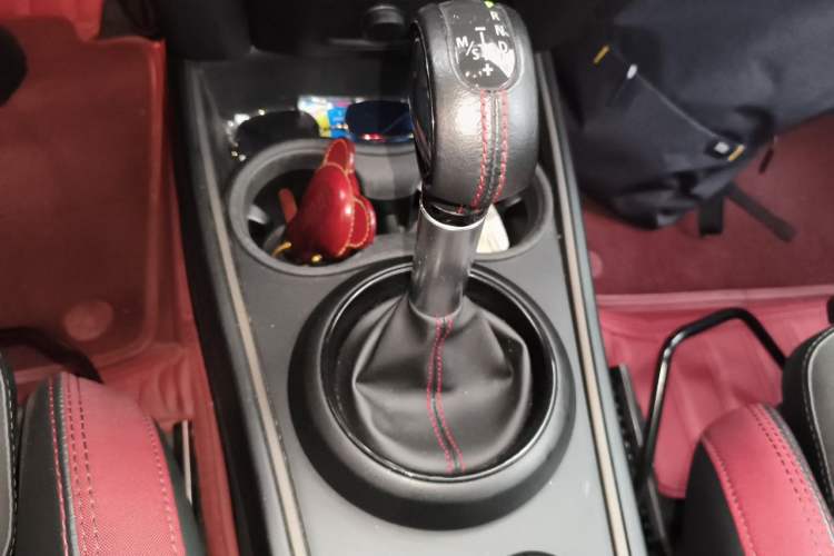 Used MINI Countryman 2018 2.0T COOPER S ALL4 Racing Driver Gear Lever