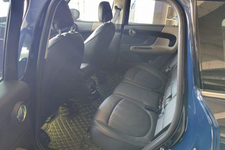 Used MINI Countryman 2018 2.0T COOPER S ALL4 Artist Interior 2