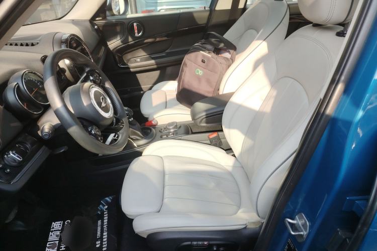 Used MINI Countryman 2018 2.0T COOPER S ALL4 Artist Left Front Seat
