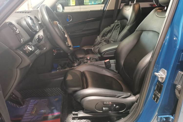 Used MINI Countryman 2018 1.5T COOPER Artist Left Front Seat