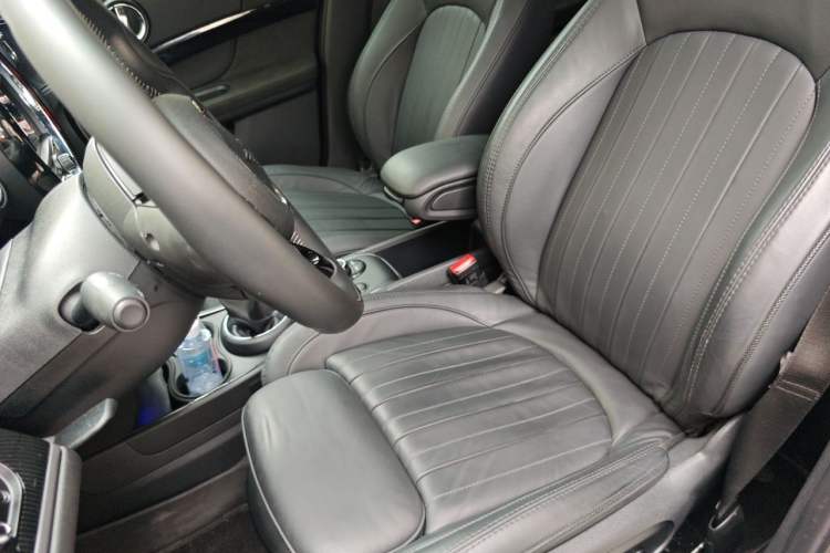 Used MINI Countryman 2018 2.0T COOPER S ALL4 Artist Left Front Seat