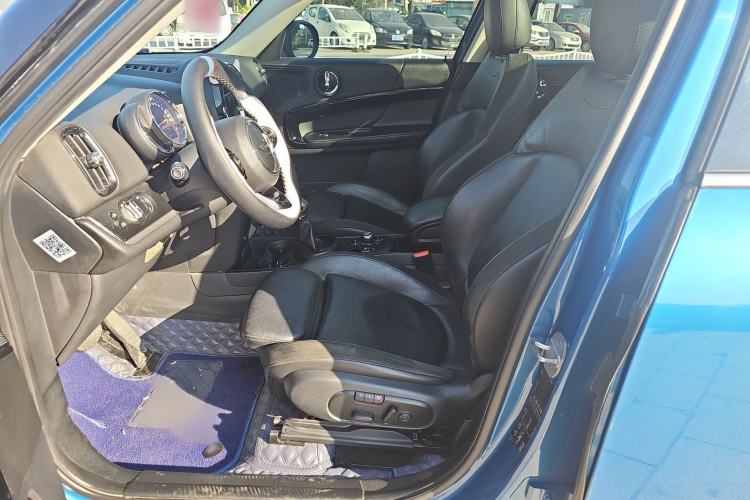 Used MINI Countryman 2018 1.5T COOPER ALL4 Artist Left Front Seat