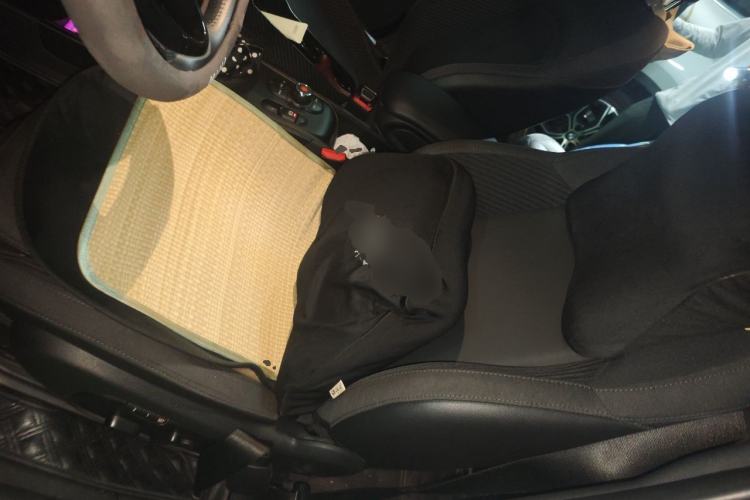 Used MINI Countryman 2018 1.5T COOPER ALL4 Classic Edition Left Front Seat