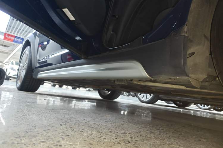 Used MINI Countryman 2018 1.5T COOPER Artist Left Side Sill