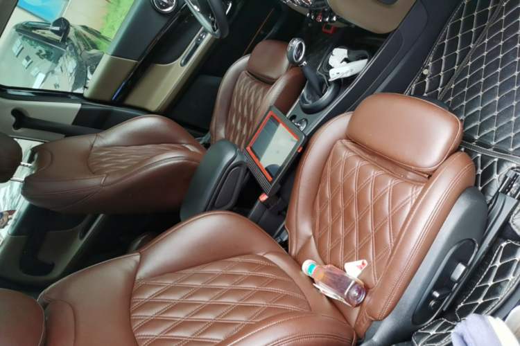 Used MINI Countryman 2018 1.5T COOPER Artist Right Front Seat