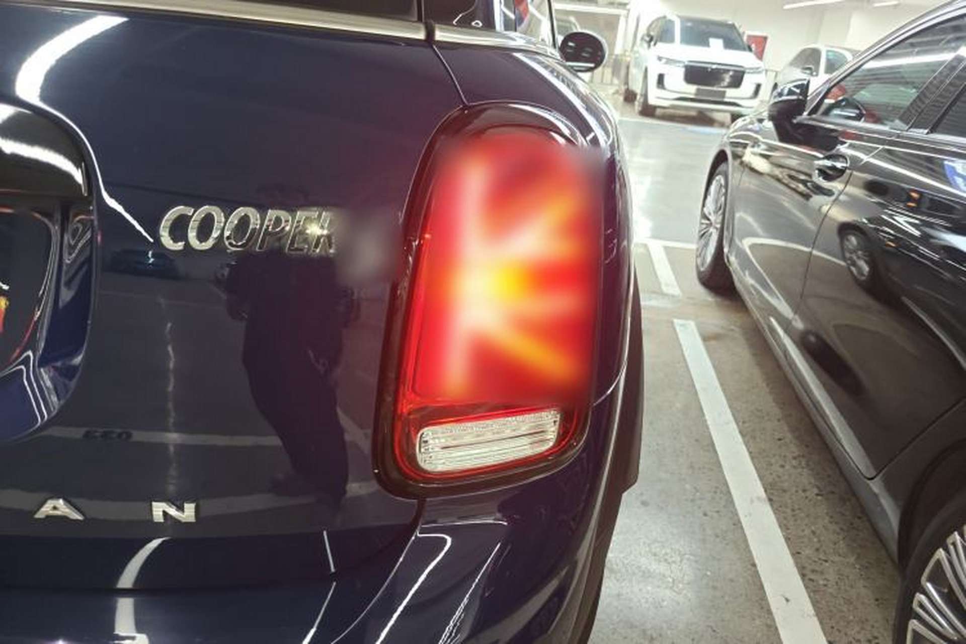 Used MINI Countryman 2018 1.5T COOPER Artist Right Rear Taillight