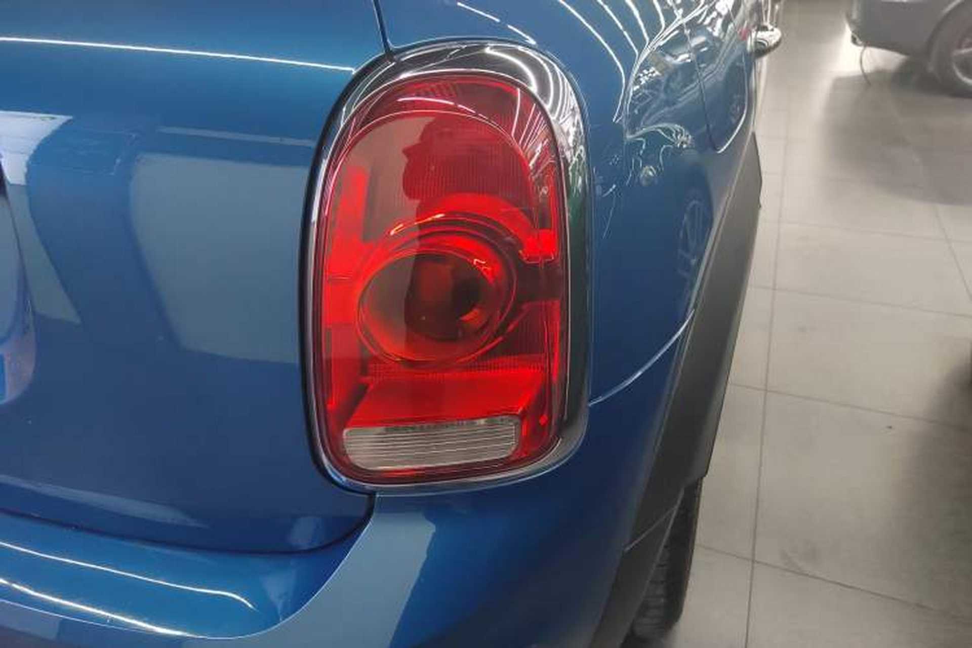 Used MINI Countryman 2018 1.5T COOPER ALL4 Classic Edition Right Rear Taillight