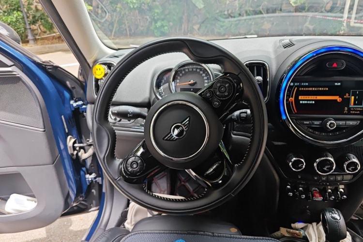Used MINI Countryman 2018 2.0T COOPER S ALL4 Artist Steering Wheel