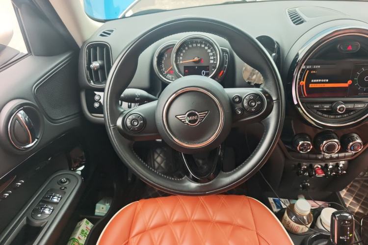 Used MINI Countryman 2018 1.5T COOPER Special Edition Steering Wheel